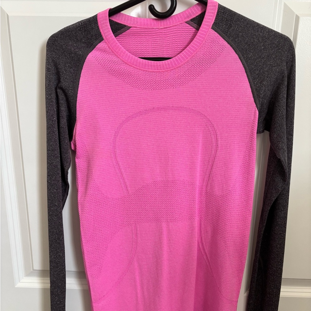 Lululemon • Pink and Charcoal Long Sleeve Top